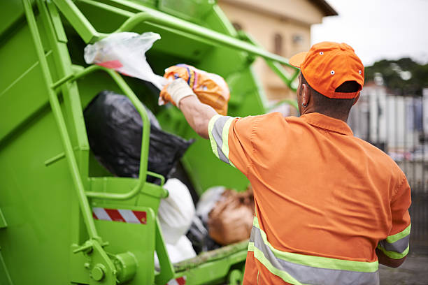 Best Estate Cleanout Services  in Tokeneke, CT